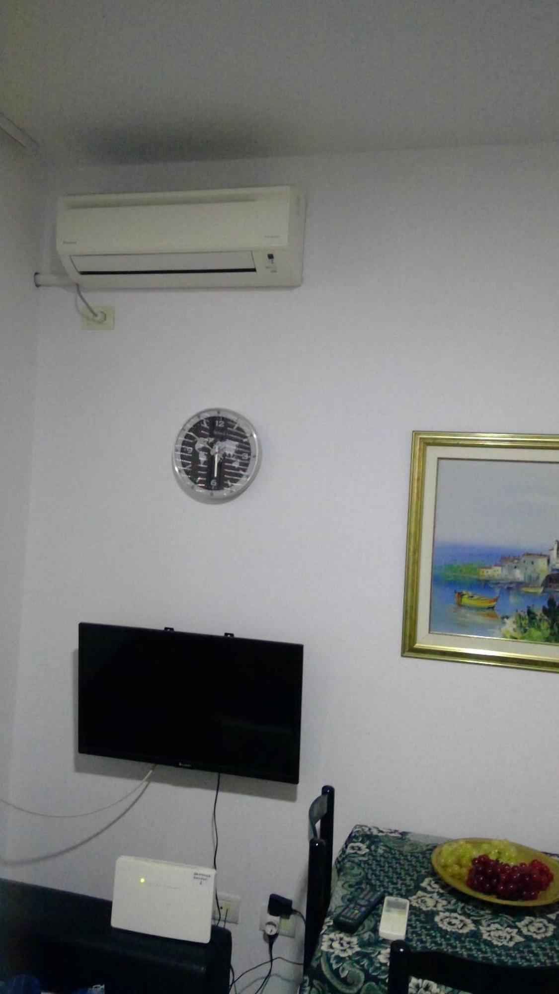 Merry'S Apartment ดูร์เรส ภายนอก รูปภาพ